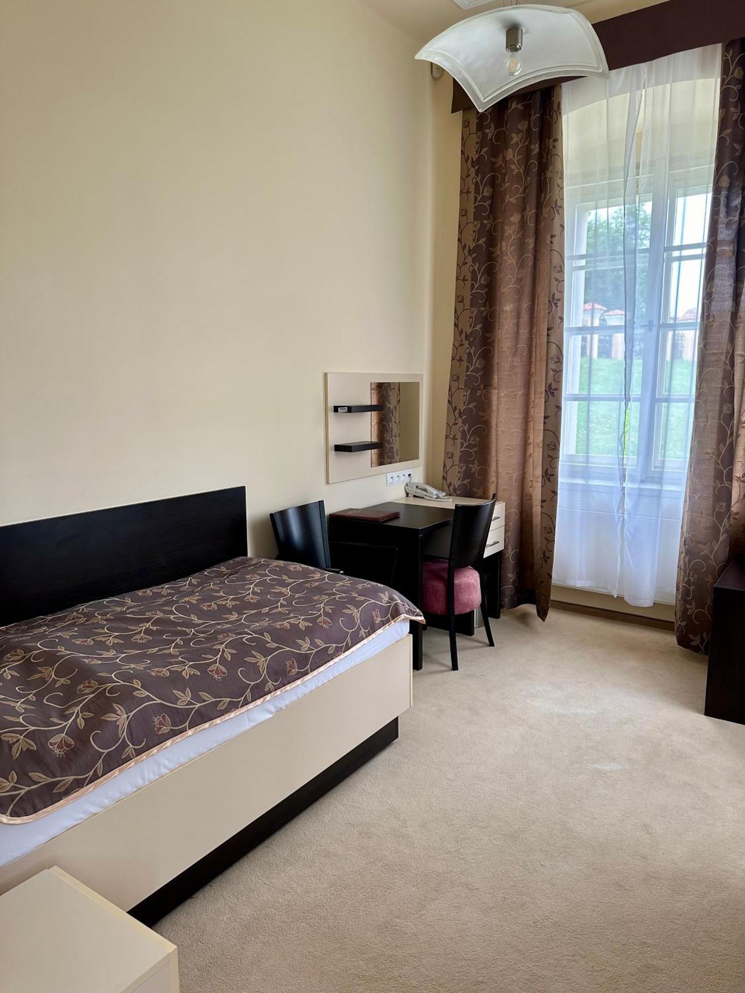 Chateau Liblice Bysice Ngoại thất bức ảnh